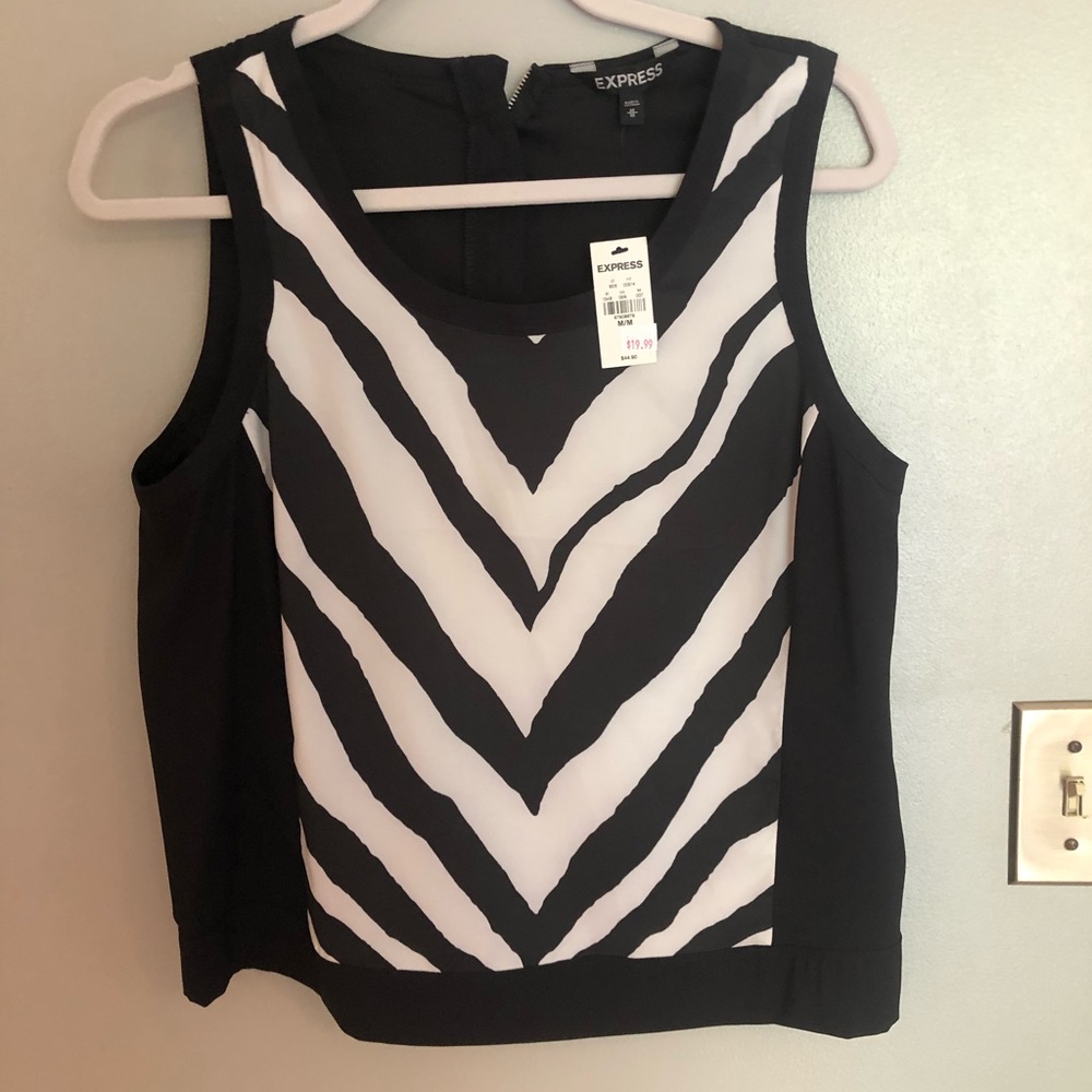 NWT Express top size medium